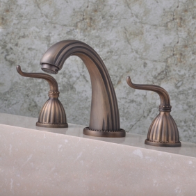 Antique Brass Finish Widespread Bathroom Sink Tap T0450