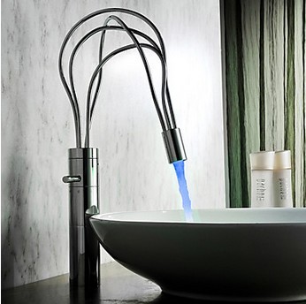 Contemporary Chrome Finish Single Handle LED Bathroom Sink Tap(Tall) T0458HF - Click Image to Close