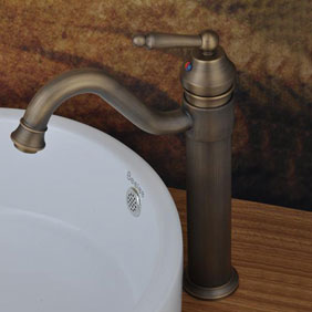 Bronze Single Handle Centerset Antique Bathroom Sink Tap (T1806B)