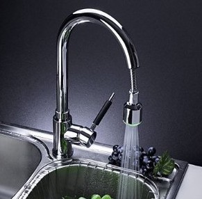 Solid Brass Kitchen Tap with Color Changing LED Light T0784-4 - Click Image to Close