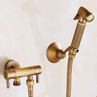 Antique Brass Luxurious Carving Design Bidet Tap DS142