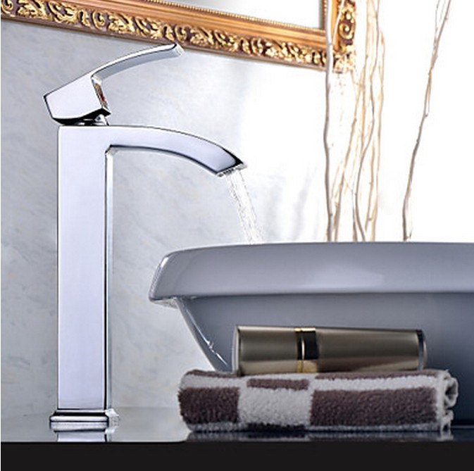 Contemporary Chrome One Hole Single Handle Bathroom Sink Tap TQ0531H