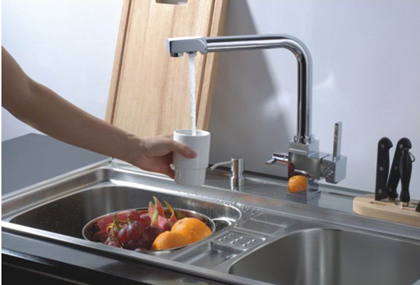 Hot And Cold Water And RO filter Brass Kitchen Sink Tap T3303 - Click Image to Close